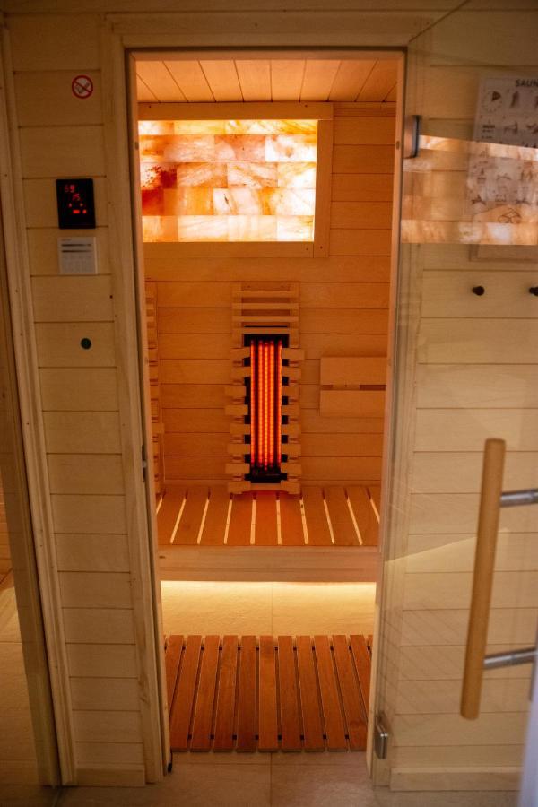 Sauna Studio Near Centre/Airport Прага Екстер'єр фото